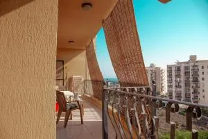 2BD Cosy Apartment with Spacious Balcony - Close to Bugibba Beach - Qawra