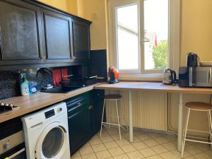 Appartements Bel appartement de 72m, situe pres de Lyon avec stationnement gratuit : photos des chambres