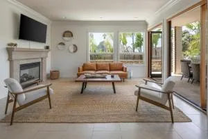 Ocean View Del Mar Beach Home w Jacuzzi - Del Mar Heights