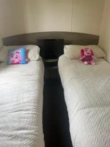 Haggerston castle caravan rental. Annie's den - Beal