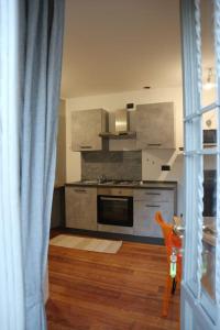 Piazzetta House Stunning Lake View Welcome Cocktail at Il Baretto