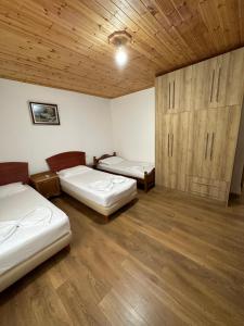 Progon House