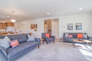 Wood Duck Lodge - River Bend House - Meredith Lodging