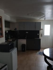 Jolie appartement de deux pièces au calme