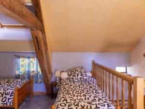 Maisons de vacances Stone country house in Rouy with private pool : photos des chambres