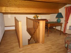 Maisons de vacances Beautiful Holiday Home in Saint Pons near Forest : Maison de Vacances 3 Chambres 