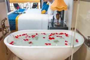 La Charm Hoi An Hotel & Spa - Peaceful Boutique In Old Town