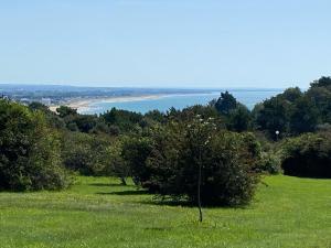 Maisons de vacances Charming holiday home in the middle of the dunes of Barneville-Carteret : photos des chambres