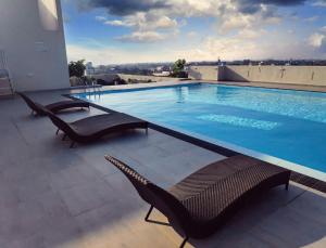 Spacious Luxury apartment in Relaxing homey env.