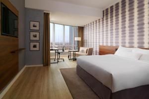 Executive King Room with M Club Lounge Access room in Rotterdam Marriott Hotel