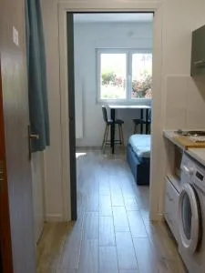 Studio et Bureau propre, fonctionnel - Thyez