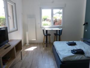 Studio et Bureau propre, fonctionnel