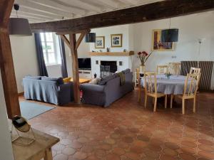 Maisons de vacances maison d amis - Guest House - Les hiboux : photos des chambres