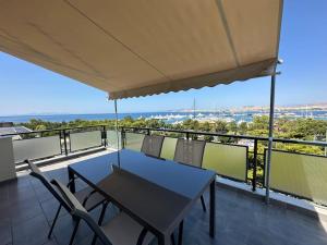 Floisvos Penthouse Oasis