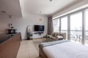 Spacious Studio in Downtown I 8 Boulevard Walk