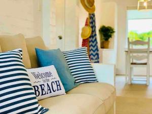 Beautiful, modern apartment seconds from beach