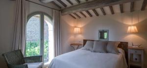 Villa Mandorlo - Pomaio Wines & Hospitality