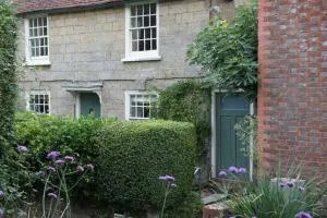 IVY COTTAGE - 斯托灵顿