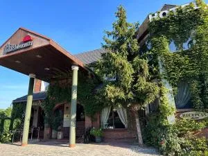 Hotel Kresowianka - 希莱辛