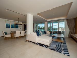 ANGSANA Beachfront Residences apartment with pool in Laguna Phuket