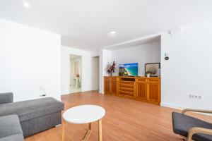Ilice 1-D Apartment Levante Beach