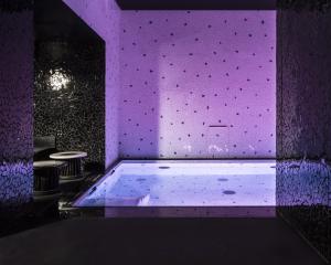 Hotels Hotel Les Bains Paris : photos des chambres