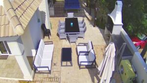 Luxury spacious holiday Villa with heated swimming pool