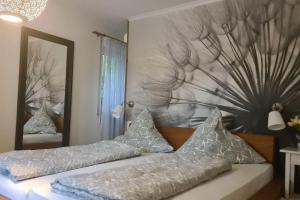 Exklusive Wohnung mit herrlicher Terrasse und Garten