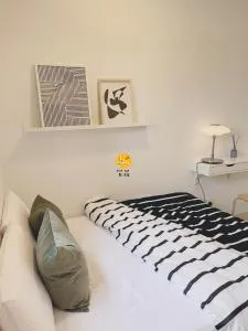 A private room with bathroom,15 minutes to KLIA, KLIA2, Sepang, host by locals, private host, Homestay Not a Hotel - Kampong Bekoh