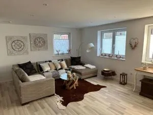 Großzügige Design Wohnung 110qm max 6 Personen - Schwebheim