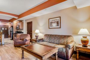 Chula Vista Condo Unit 2645 and 2647 Full Property