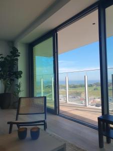 Central Park Tower Sea View Residence with pool and gym