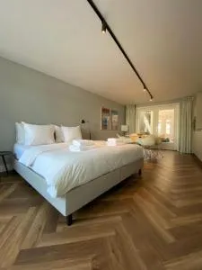 Studio 157, in de stad aan de gracht - Kamperveen