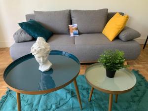 Appartements Appartement Premium a 2 mn Gare RER et 15 mn de Paris avec vue jardin & Parking : photos des chambres