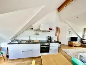 Sonnige Wohnung am Lindenberg - 洛费尔登