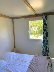 Campings Camping du Chateau Vert : photos des chambres