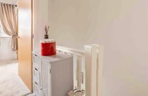 Fullers Modern and Stylish Room