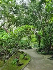 บ้านสวนภูรจิตร Baansuanphurajit - Ban Mae Tao Hai