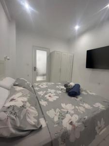 White Apartment Athens