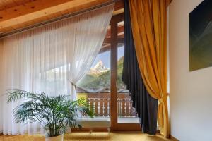 Alpine Hotel Perren