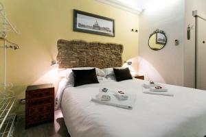 Double or Twin Room room in Navona First Rooms