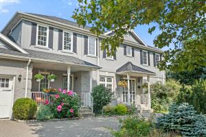 Charlottetown House