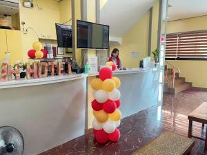 Jun and Helen Hotel and Restaurant