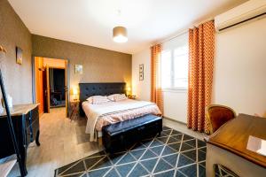 B&B / Chambres d'hotes La Maison Jaffran, suite en ville : Petite Chambre Double