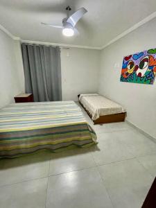 BEIRA MAR 3 suítes, lavabo, 2 Vagas Garagem, varandão, Smart TV- MELHOR LOCALIZAÇÃO - WIFI Vivo Fibra