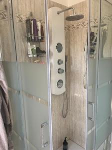 Studio Apartment with One Double Bed