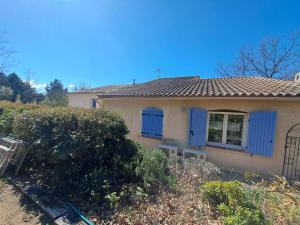 Lescale au soleil 2 à 16 personnes