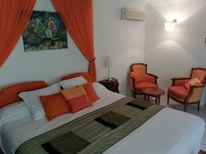 HOTEL LA COGNETTE A 25 Kilomètres de Châteauroux et 30 Kilomètres de Bourges