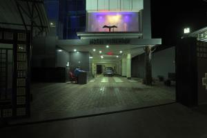 Hotel Blue Bird, Nagaon