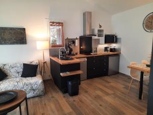 Appartements Les Amandiers : photos des chambres